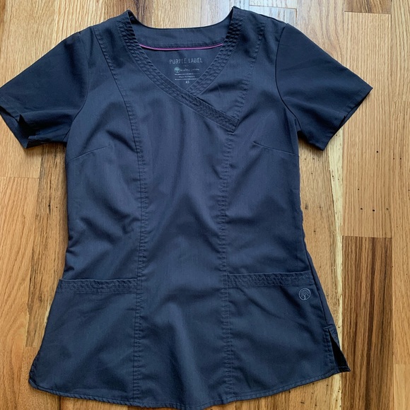 Healing Hands Purple Label Jordan Scrub Top - Picture 3 of 6